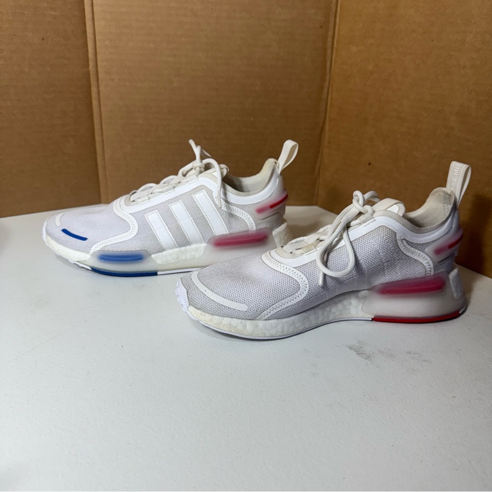adidas NMD_V3 OG‎ White women's size 7 - Picture 2 of 7
